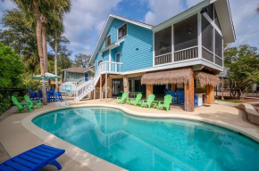 2nd Row 5 Bed 3 and one half Bath Pet Friendly Ocean View Beach House